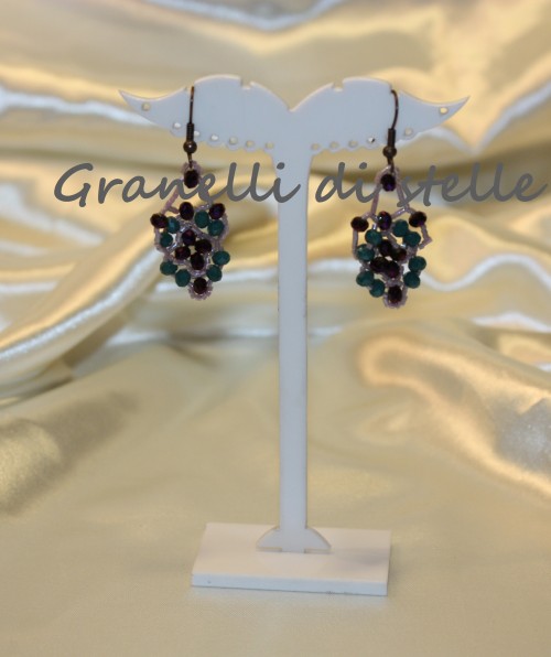 ORECCHINI artigianali. GRANELLI DI STELLE. CREAZIONI VENDITA NEGOZIO, BIJOUX ARTIGIANALI: ANELLI, BRACCIALI, COLLANE, ORECCHINI, CIONDOLI, SEGNALIBRI, ACCESSORI CERIMONIA, PARURE