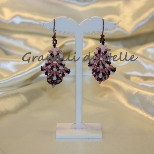 ORECCHINI artigianali. GRANELLI DI STELLE. CREAZIONI VENDITA NEGOZIO, BIJOUX ARTIGIANALI: ANELLI, BRACCIALI, COLLANE, ORECCHINI, CIONDOLI, SEGNALIBRI, ACCESSORI CERIMONIA, PARURE